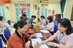 NHCSXH Hà Nội thực hiện đối chiếu, phân loại nợ của khách hàng năm 2025