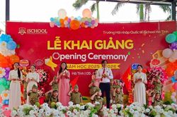 iSchool Hà Tĩnh rộn ràng khai giảng năm học 2025–2026