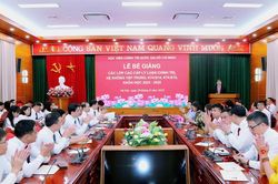 Ban Bí thư ra quy định mới về đối tượng đào tạo trung cấp, cao cấp lý luận chính trị