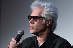 Jim Jarmusch đoạt giải Sư tử vàng tại Liên hoan phim Venice 2025