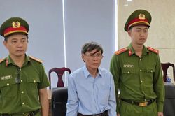 Giả chữ ký lãnh đạo để lừa đảo, chiếm đoạt tài sản