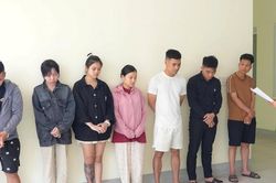 Nghệ An: Bắt 7 nhân viên quán karaoke mua bán và sử dụng trái phép chất ma túy