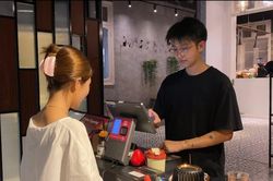 Đổi công lấy chỗ ở: Cách mưu sinh mới của sinh viên giữa 'cơn bão giá nhà trọ'