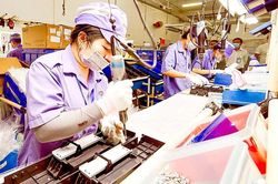 Xây bệ đỡ pháp lý vững chắc cho doanh nghiệp phát triển