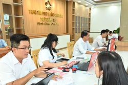 Tạo động lực giữ chân cán bộ giỏi