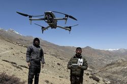 Drone – 'mắt thần' bảo vệ hổ, tê giác và voi
