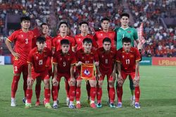 Tin nóng bóng đá Việt Nam hôm nay 10/9: Trung Kiên tự hào với thành tích ba trận giữ sạch lưới; Báo Đông Nam Á ca ngợi U23 Việt Nam