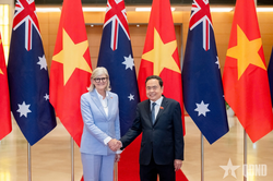 Chủ tịch Quốc hội Trần Thanh Mẫn hội kiến Toàn quyền Australia