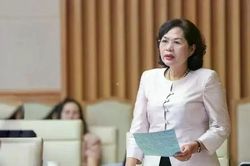 Thống đốc Ngân hàng Nguyễn Thị Hồng được xếp hạng A+