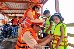 Siết chặt an toàn đường thủy nội địa trong mùa mưa bão