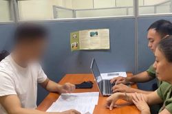 Streamer 'Độ Mixi' thừa nhận sử dụng chất cấm khi làm việc với Công an Hà Nội