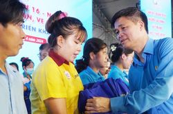 Hướng dẫn mức thu phí Công đoàn mới nhất theo hướng dẫn của Tổng liên đoàn Lao động Việt Nam