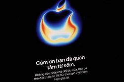 Hàng chục nghìn người Việt chờ mua iPhone 17 cùng giờ Mỹ, Nhật Bản