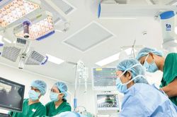Bộ Chính trị ban hành Nghị quyết về giải pháp đột phá nâng cao sức khỏe nhân dân