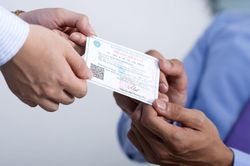 Các trường hợp vẫn được bảo hiểm y tế chi trả dù chưa có thẻ