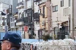 Mưa lớn, gió mạnh kỷ lục ở Tokyo làm giao thông gián đoạn, gây thương vong