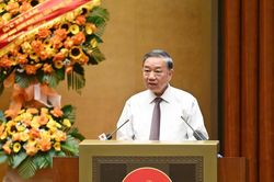 Chương trình 'Bình dân học vụ số - Quốc hội số' cần được nhân rộng