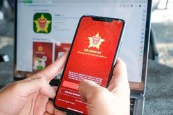 VNeID thay giấy tờ gốc: Thủ tướng chỉ đạo chấm dứt yêu cầu bản chính, bản sao