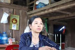 Nữ trưởng bản 'thắp lửa' nơi đại ngàn