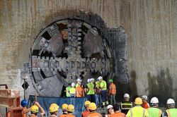 Máy đào hầm TBM 'Táo bạo' tuyến đường sắt đô thị Nhổn - Ga Hà Nội đã tiến đến ga S10