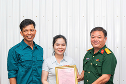 An Giang: Bàn giao nhà 'mái ấm biên cương'