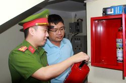 Không thực hiện tự kiểm tra về phòng cháy, chữa cháy định kỳ bị phạt thế nào theo quy định mới nhất?