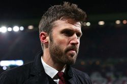 Carrick có công việc mới