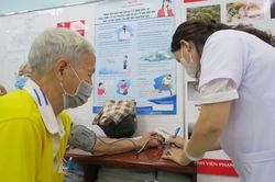 TP Hồ Chí Minh: khám bệnh miễn phí cho tất cả người cao tuổi