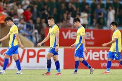 Hà Nội FC cạn nguồn lực