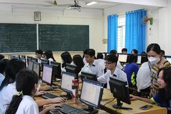 Chuyển đổi số toàn diện, phổ cập và ứng dụng mạnh mẽ công nghệ số, trí tuệ nhân tạo trong giáo dục và đào tạo