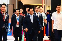 Thủ tướng Chính phủ tham dự Diễn đàn Kinh tế tư nhân Việt Nam 2025