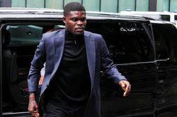 Partey hầu tòa ngay sau trận đấu ở Champions League