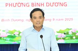 Bí thư Thành ủy TPHCM Trần Lưu Quang: Lập tổ công tác chuyên ngành xuống cơ sở tháo gỡ khó khăn