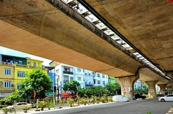 Hà Nội: Giải tỏa các bãi xe dưới gầm cầu Vĩnh Tuy, trả lại không gian thoáng đãng