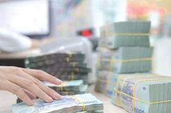 Lãnh đạo doanh nghiệp nhà nước có mức lương cơ bản từ 30-80 triệu đồng/tháng