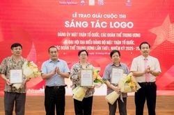 Trao giải cuộc thi thiết kế Logo Đảng ủy MTTQ và các đoàn thể Trung ương