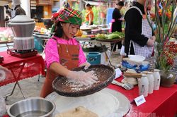 Hội thi ẩm thực xã Đồng Văn với chủ đề 'Tinh hoa ẩm thực - Hương vị của đá'