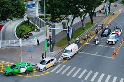 TP.HCM bố trí 14 làn rẽ phải liên tục, lắp gần 800 đèn tín hiệu cho xe máy