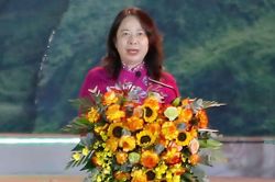 Phó Chủ tịch nước Võ Thị Ánh Xuân dự Khai mạc Festival Tinh hoa Tây Bắc - Điện Biên 2025