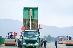 3.000 km cao tốc, 1.700 km đường ven biển – nhiệm vụ chính trị bắt buộc phải hoàn thành trong năm 2025