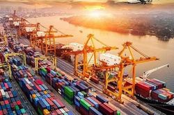 Xuất nhập khẩu hụt hơi trong nửa đầu tháng 9, cán cân thương mại tạm thời đảo chiều