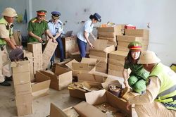Thu giữ hơn 4 ngàn bánh trung thu không rõ nguồn gốc