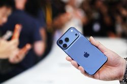 iPhone 17 bản tiêu chuẩn 'hút khách', Apple tăng sản lượng