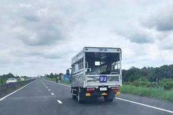 CSGT Đồng Tháp thuê xe đưa rước miễn phí thí sinh đi sát hạch lái xe ngoài tỉnh