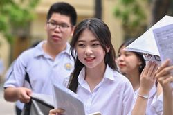 Loạt trường đại học kéo dài thời gian xét tuyển bổ sung đến tháng 10