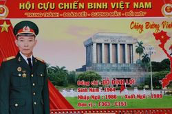 Khát vọng làm giàu từ nghề trồng hoa của người lính Cụ Hồ