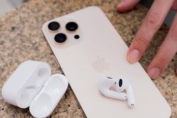 iPhone cũ giá thấp… chạm đáy