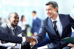 Đề nghị bỏ quy định tạm hoãn xuất cảnh với chủ sở hữu hưởng lợi