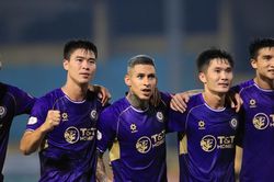 Cựu vương V-League ngược dòng đầy bản lĩnh với 2 bàn trong 10 phút, giành chiến thắng đầu tiên ở mùa này