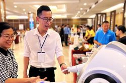 Thu hút chuyên gia khoa học công nghệ, đổi mới sáng tạo và chuyển đổi số